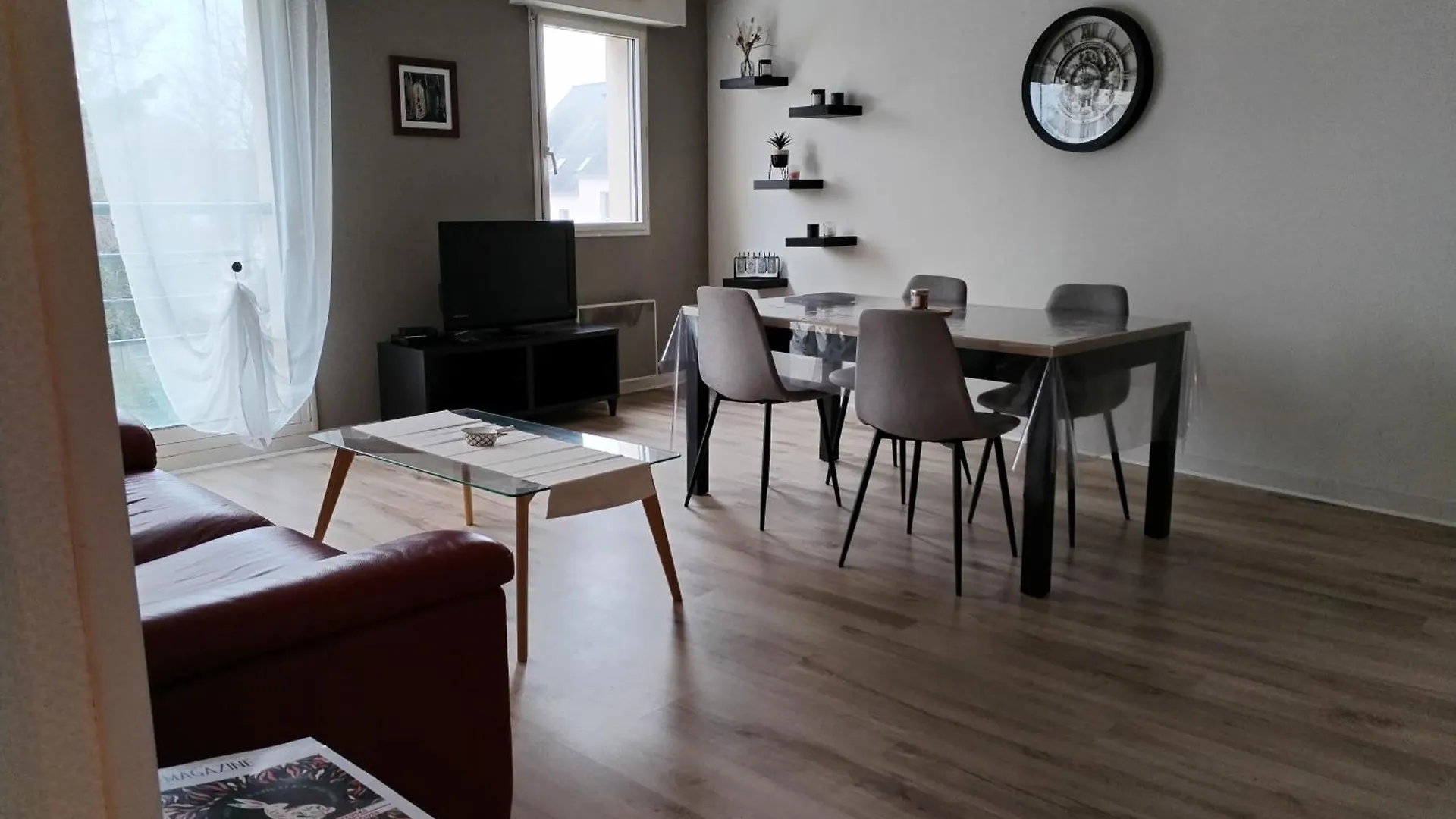 Superbe Appartement Centre Ville Saint Gregoire
